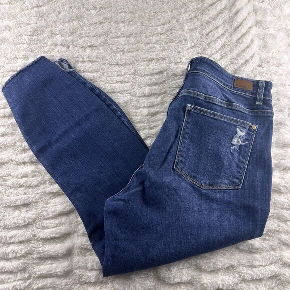Judy Blue -‎ Womens Jeans - 18W - Blue Denim Skinny Fit - Distressed Skinny Fit - Picture 15 of 16